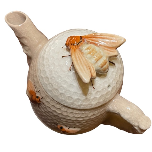 Vintage Teapot Honey Bees and Hive Made in Japan by Marutomoware Very Nice - Picture 3 of 16
